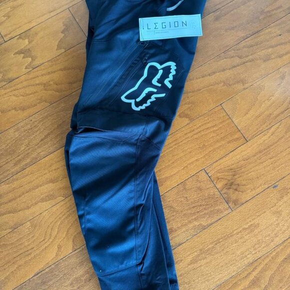 FOX LEGION MOTOCROSS PANTS SIZE 30 WASTE - Picture 5 of 7